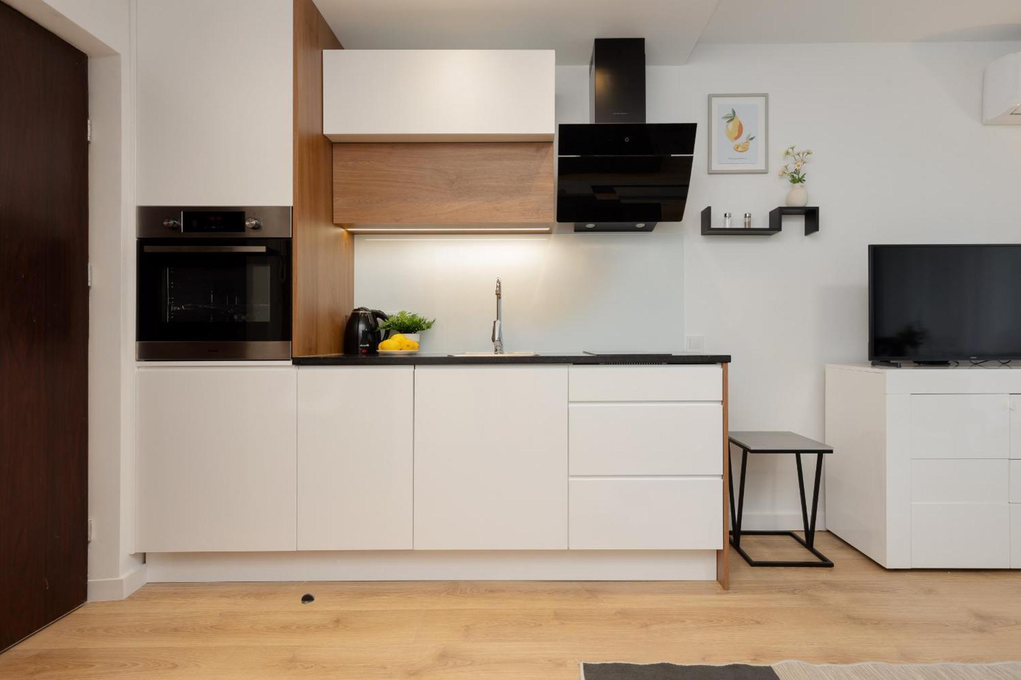Studio Bruna Metro Pole Mokotowskie By Noclegi Renters วอร์ซอ ภายนอก รูปภาพ