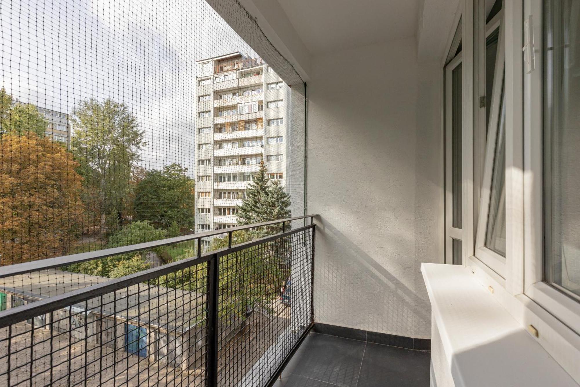 Studio Bruna Metro Pole Mokotowskie By Noclegi Renters วอร์ซอ ภายนอก รูปภาพ